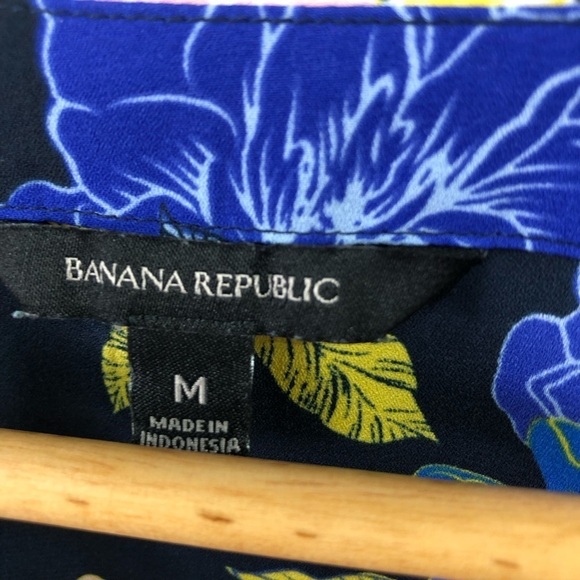 Banana Republic Sz M Wrap Blouse Top Floral Blue Feminine Ruffled Colorful Retro - Picture 5 of 8
